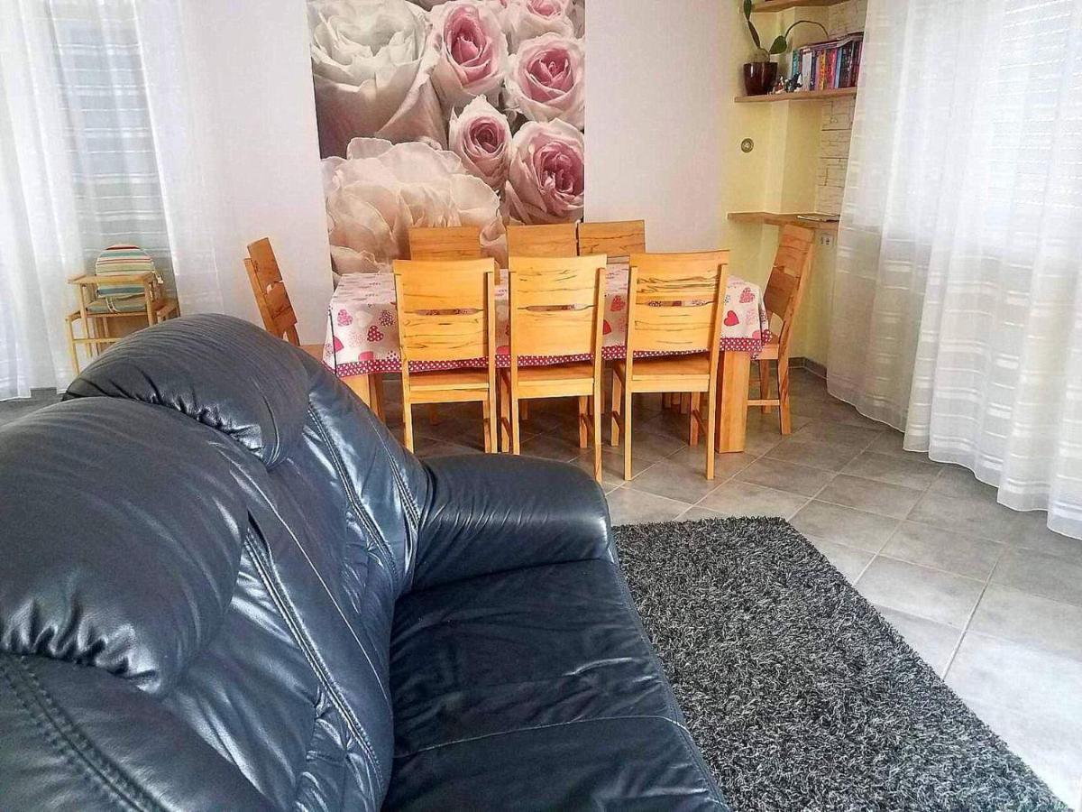 Gemuetliches Haus Im Herzen Des Schwarzwaldes Fuer Bis Zu 9 Personen Elzach Exteriör bild